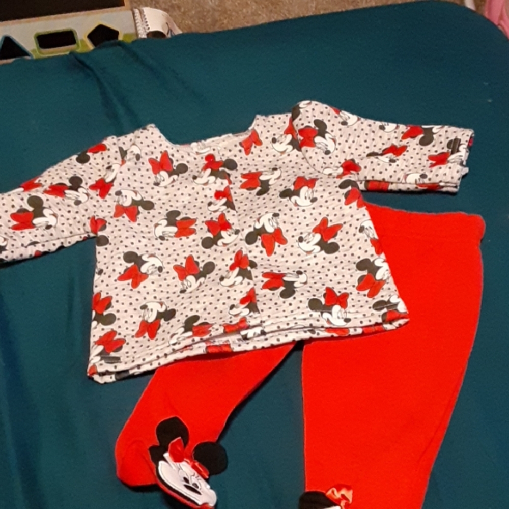 Minnie Mouse suit